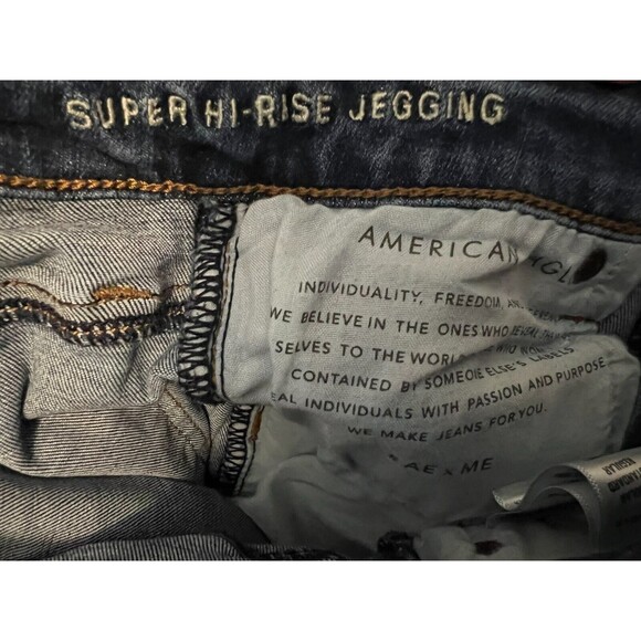AMERICAN EAGLE Super Hi-Rise Jegging Women's 0 AEO Distressed Patched Jeans - Picture 9 of 14